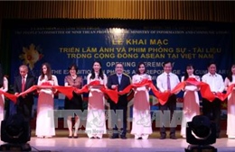 Triển lãm ảnh và phim phóng sự - tài liệu trong Cộng đồng ASEAN tại Việt Nam 
